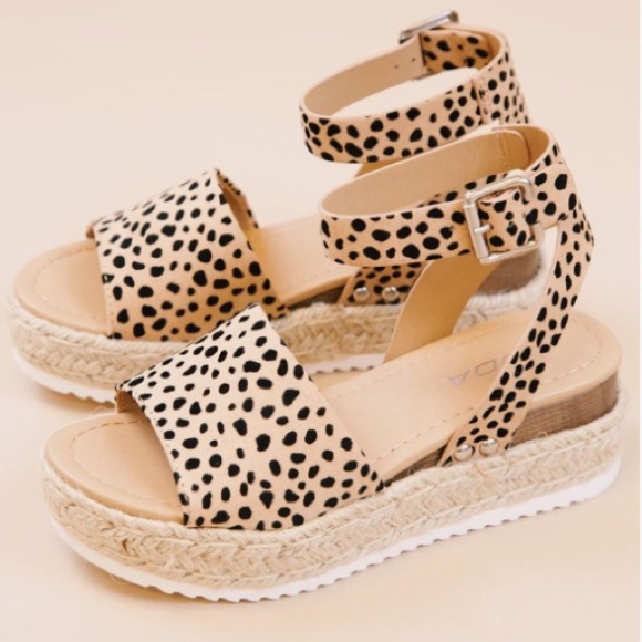 Me to We Neutral Toned Striped Tank - Picture 10 of 10